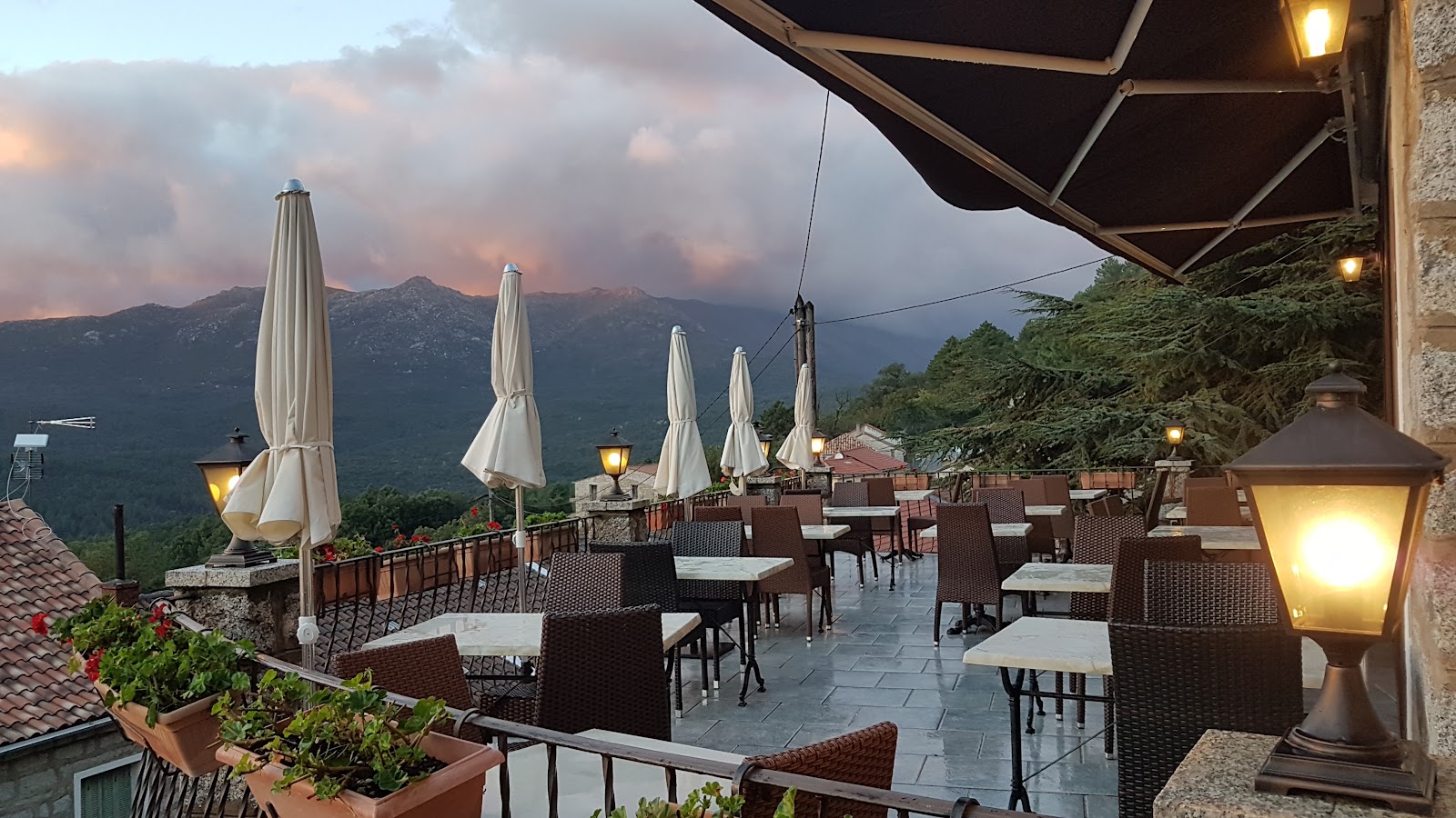 Hôtel Restaurant de La Terrasse